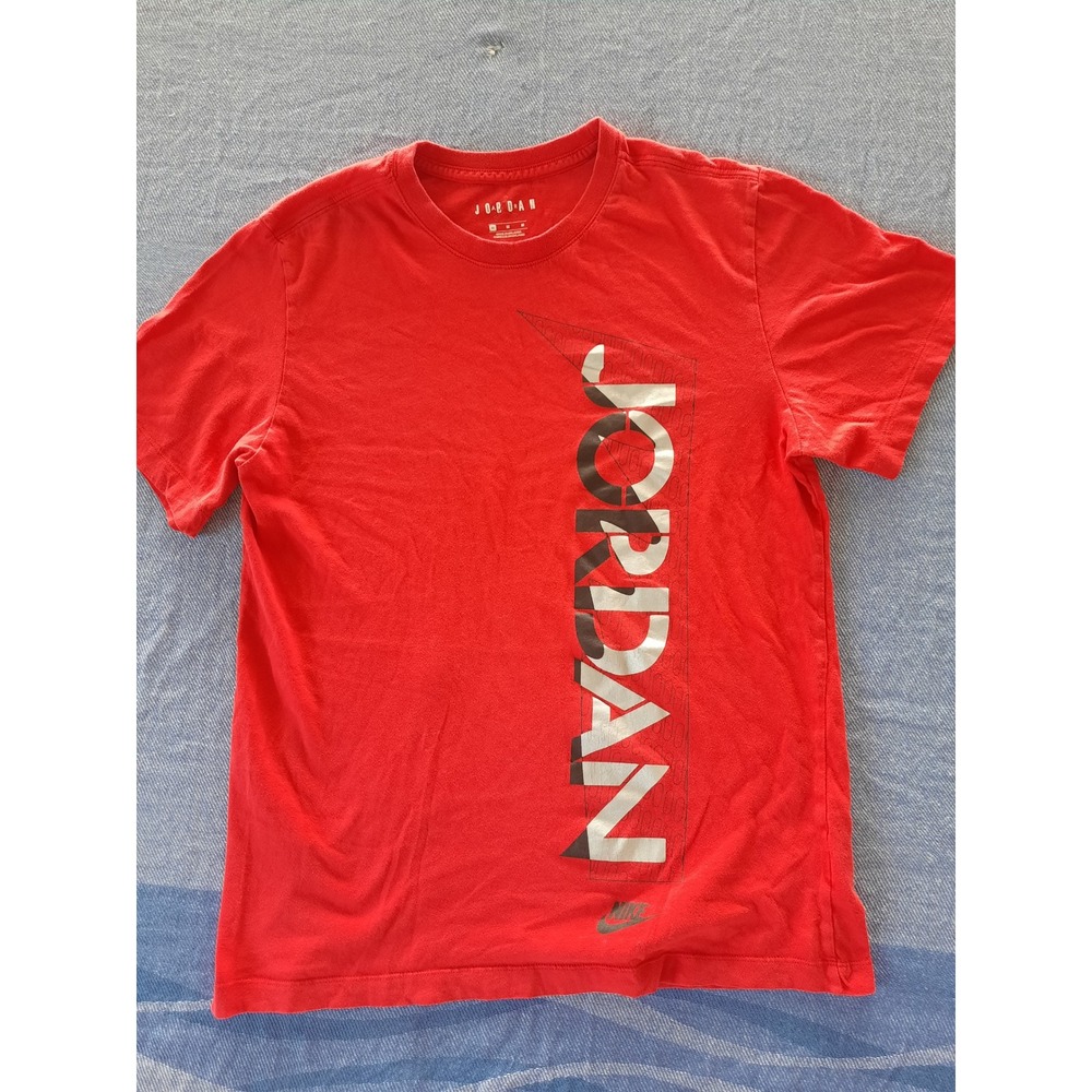Jordan Jumpman Air Mens Red Graphic T-Shirt Silver Logo‎ CU1683-657 Size M